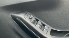 Ford Puma 1.0 EcoBoost Hybrid mHEV Titanium 5dr Petrol Hatchback